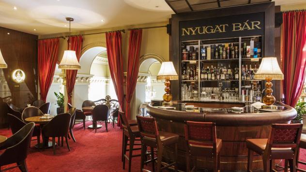 Nyugat Bar