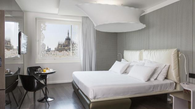 Panorama Rooms with Duomo views