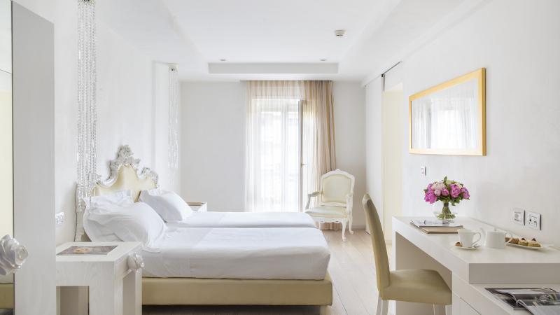 Rooms and Suites
