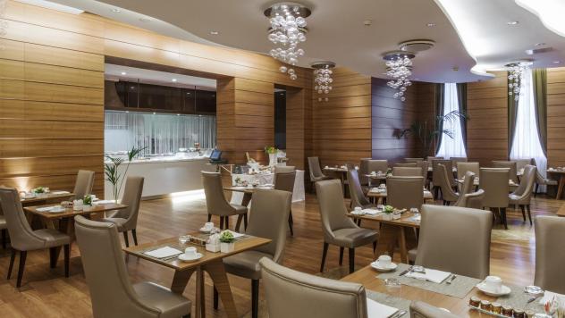 Atmosphere Breakfast Room