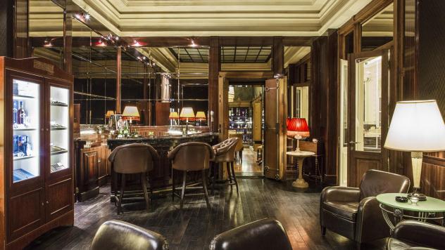 Cigar Bar